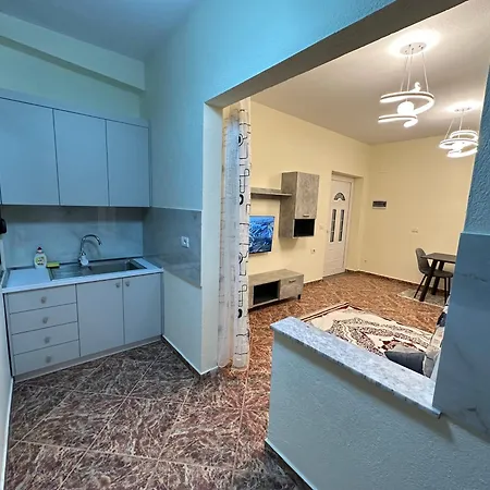 Mandi * Тирана