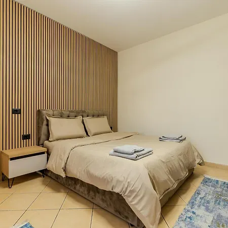 Mandi Апартаменты *